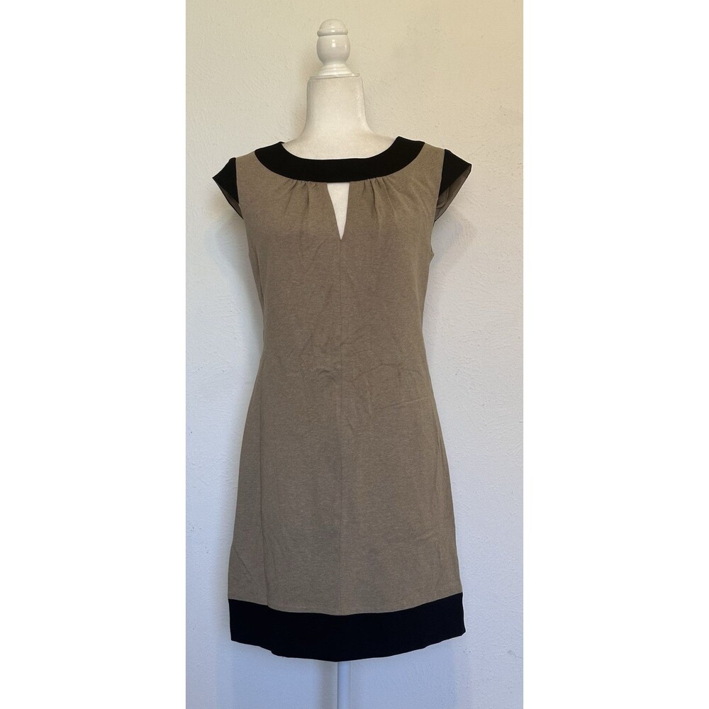 TRINA TURK Women Size 4 Peggy Ponte Dress Front Keyhole Old Money Business